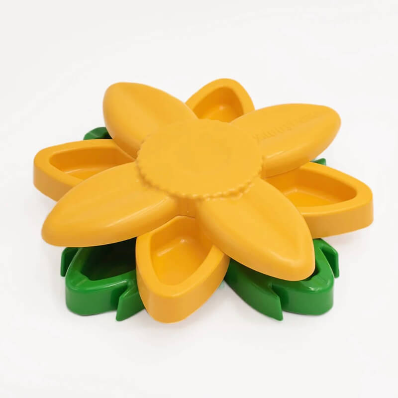 Zippy Paws SmartyPaws Sunflower Puzzler