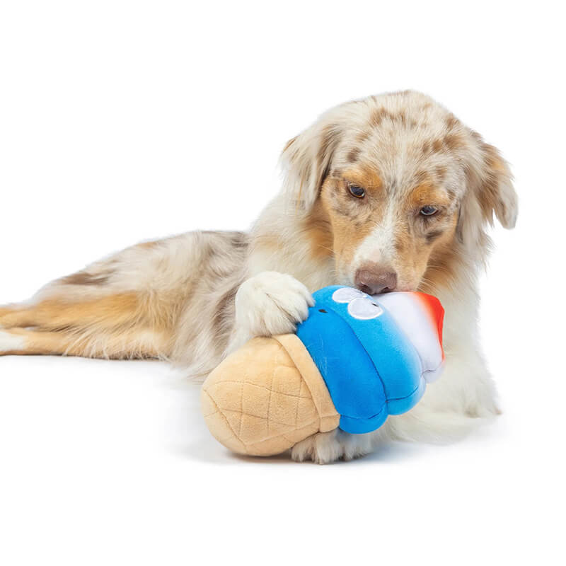 Huxley & Kent Power Plush Fro-Yo Pawtriot Cone