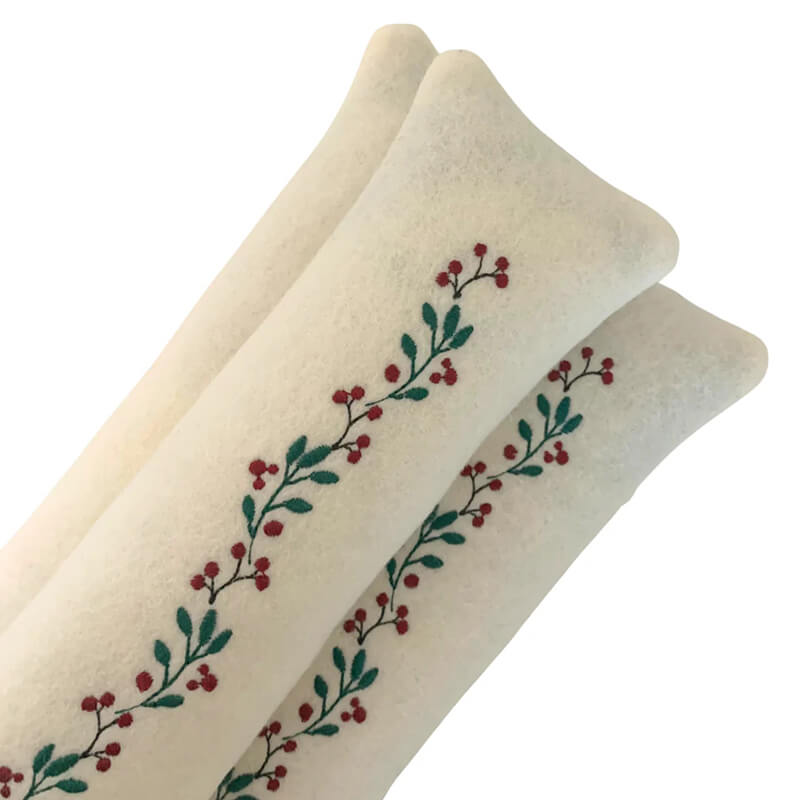Ciao Gatto Woolly Cat Kicker Hazel's Holly Berries