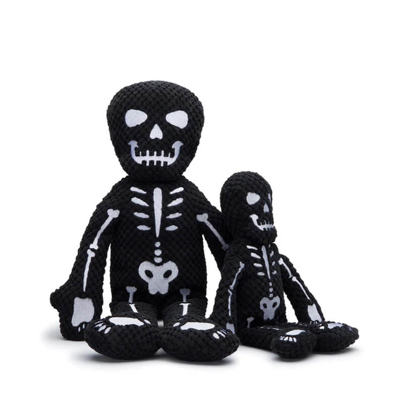 Fabdog Halloween Skeleton Floppy