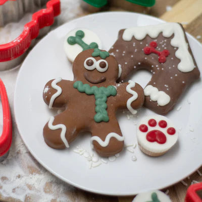 Bosco & Roxy's Merry Woofmas Gingerbread Man Cookie