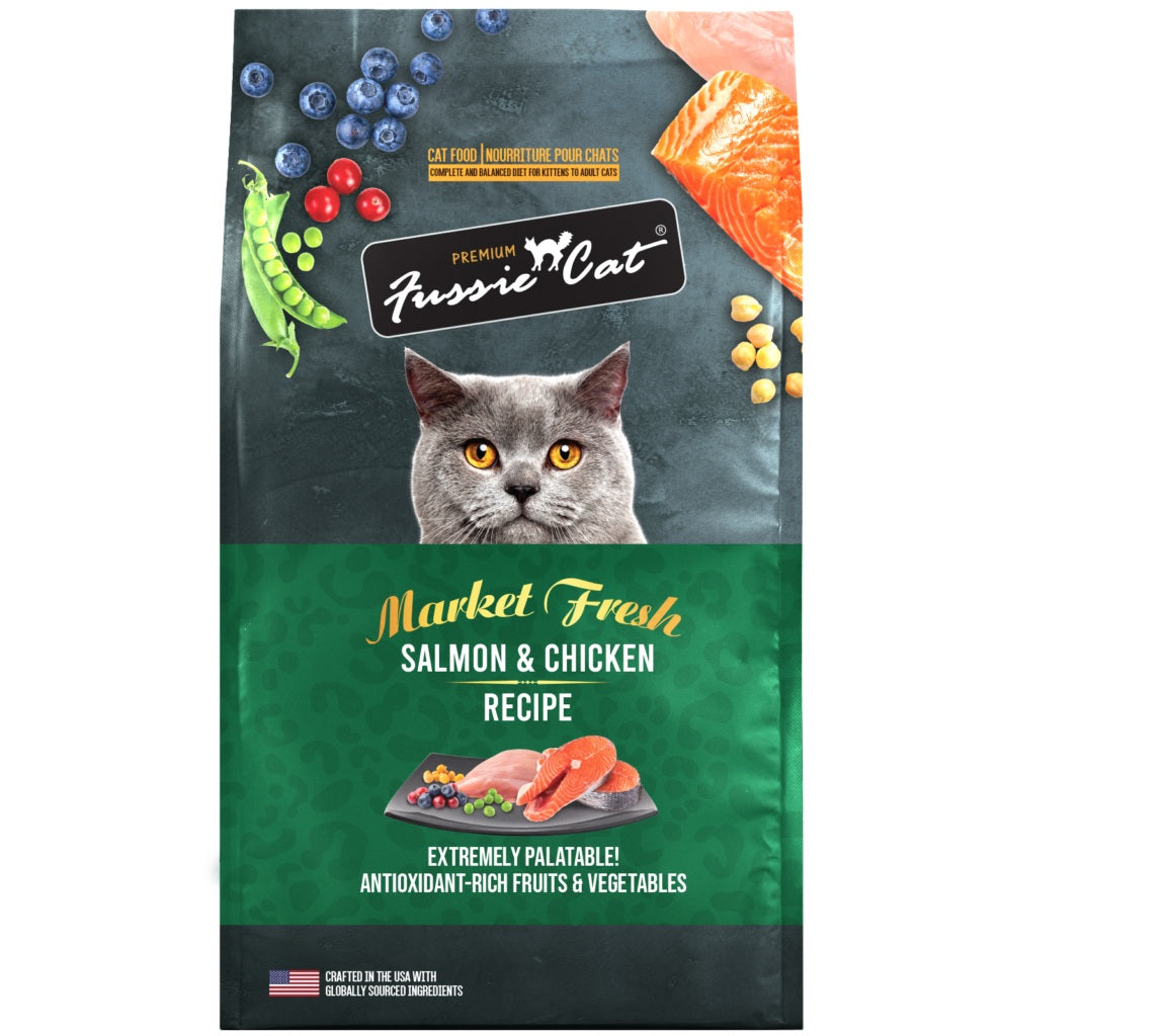 Fussie Cat Market Fresh Salmon & Chicken