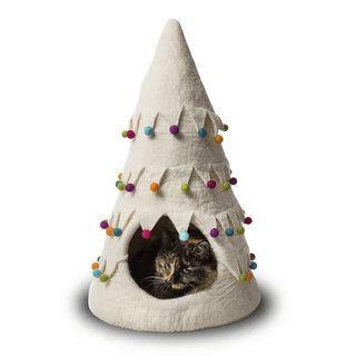 Karma Cat Holiday Tree Wool Pet Cave