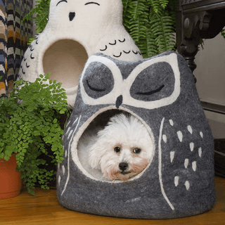 Karma Cat Owl Wool Pet Cave