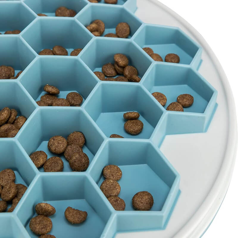 Trixie Slow Feeding Hive Plate