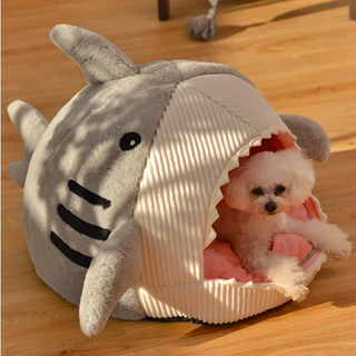 Toyalfriends Shark Bed