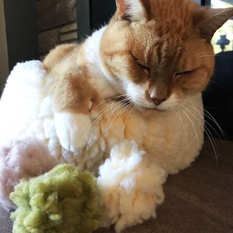 HuggleKats flufferFleece Balls